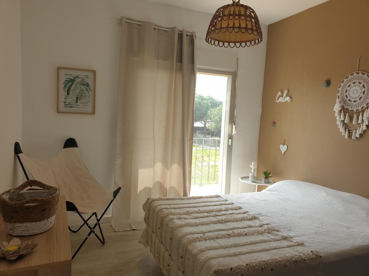 Oh! Cinnamon Beach Guest House Isla Canela Ngoại thất bức ảnh